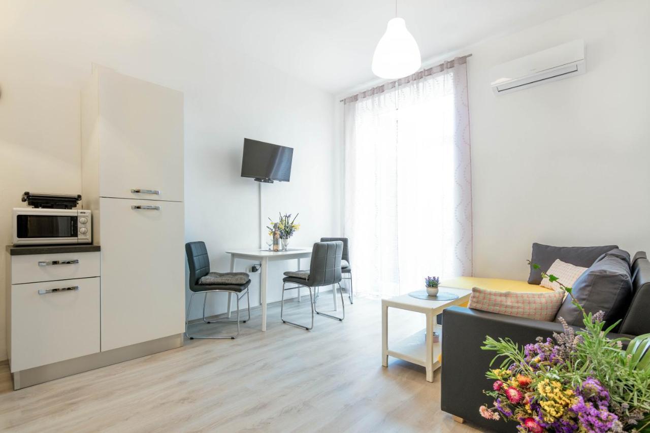 Apartment Ana PUY Eksteriør bilde