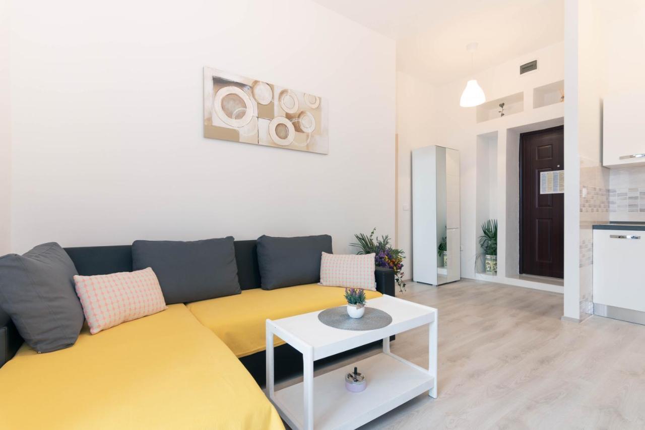 Apartment Ana PUY Eksteriør bilde